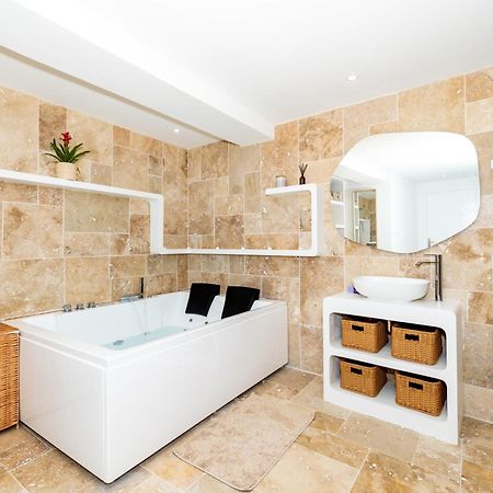 Casa Terracotta Apartment อัลโลช ภายนอก รูปภาพ